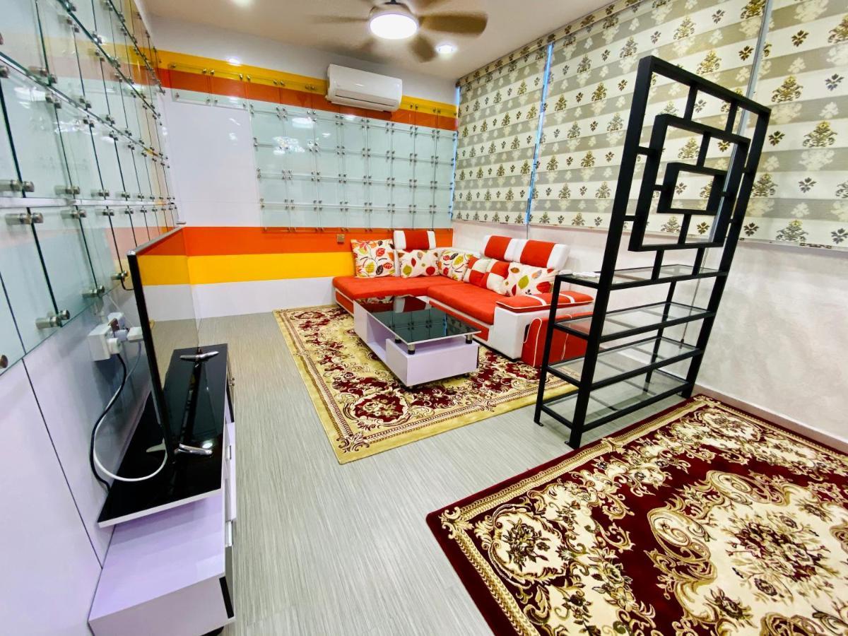 J Boutique Hotel 新张优惠 Muar Ngoại thất bức ảnh