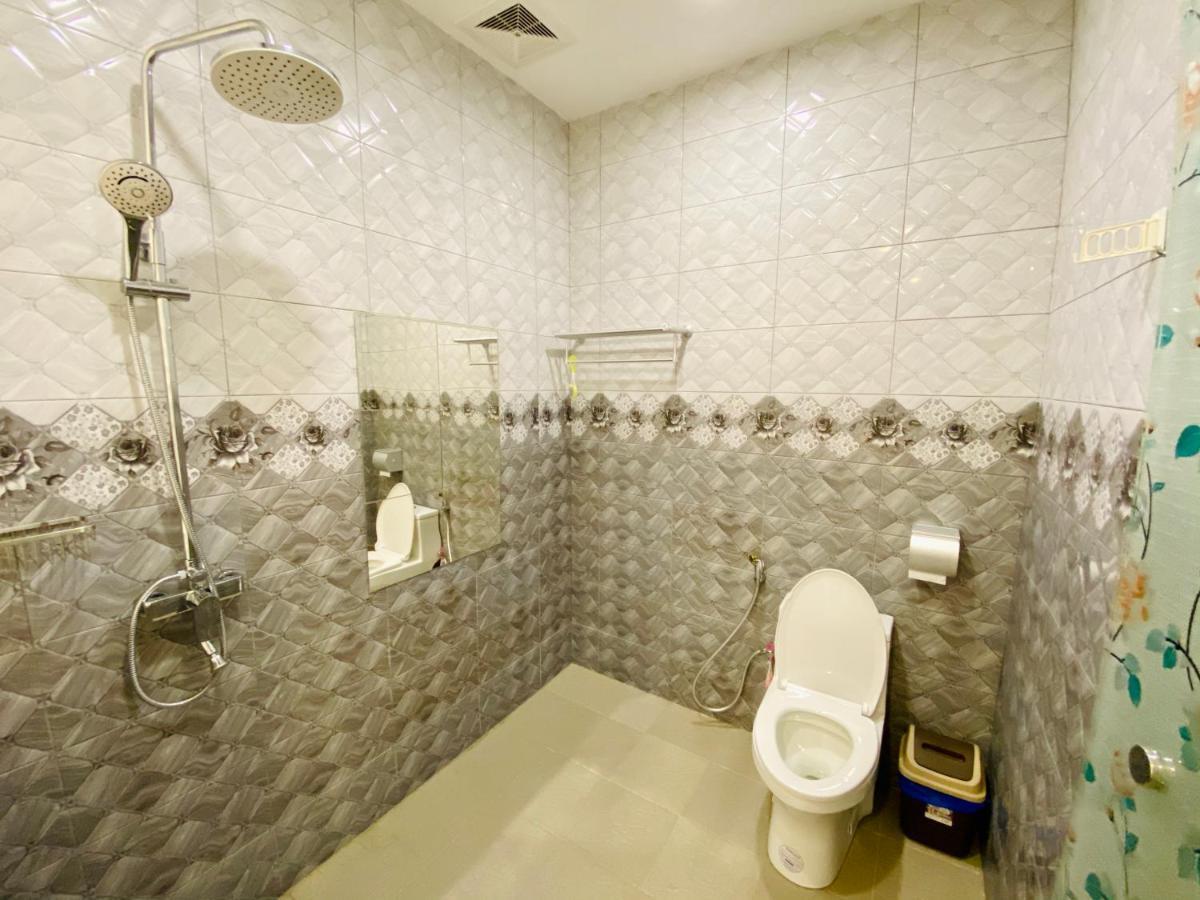 J Boutique Hotel 新张优惠 Muar Ngoại thất bức ảnh